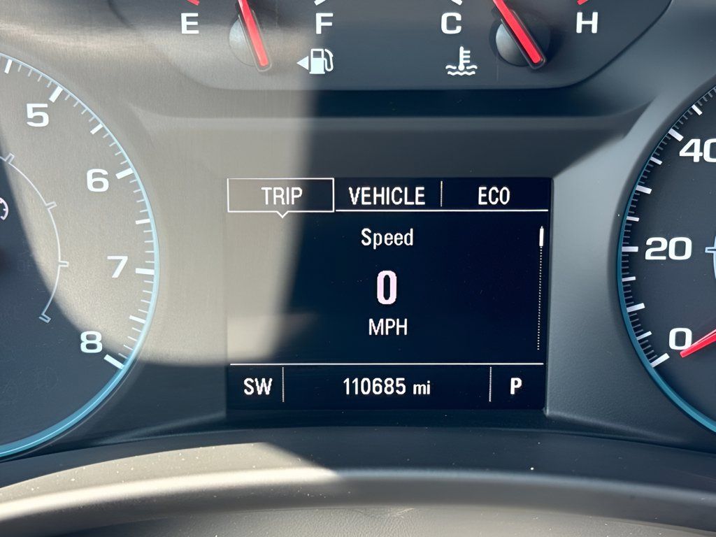 Used 2021 Chevrolet Equinox LS w/ LS Convenience Package FWD image 19