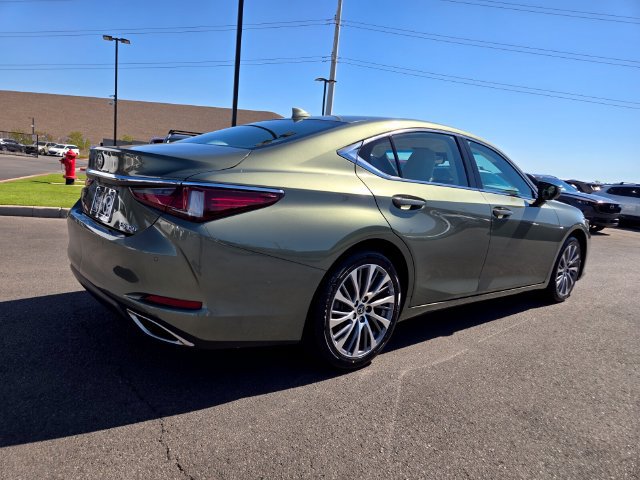 Used 2023 Lexus ES 350 w/ Premium Package FWD image 6