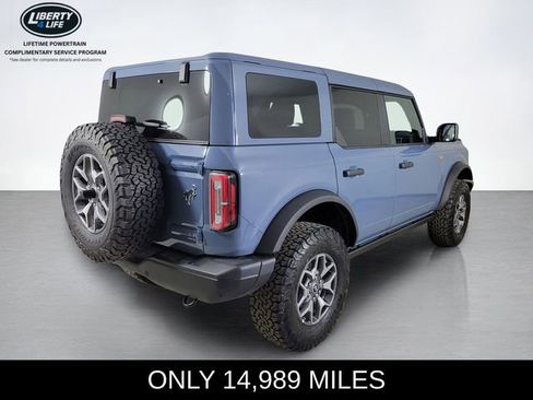 Used 2025 Ford Bronco Badlands AWD/4WD image 3