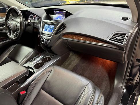 Used 2017 Acura MDX SH-AWD image 11