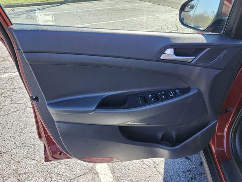 Used 2020 Hyundai Tucson SE image 22