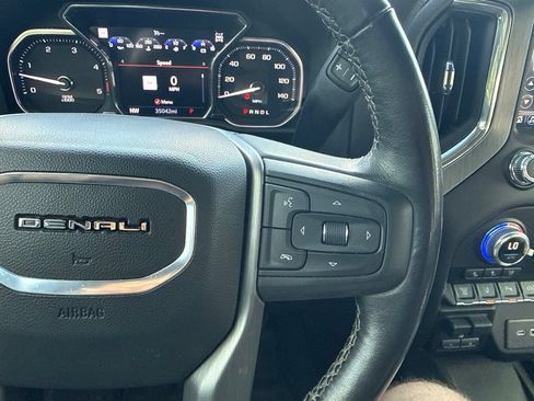 Used 2022 GMC Sierra 3500 Denali AWD/4WD image 15