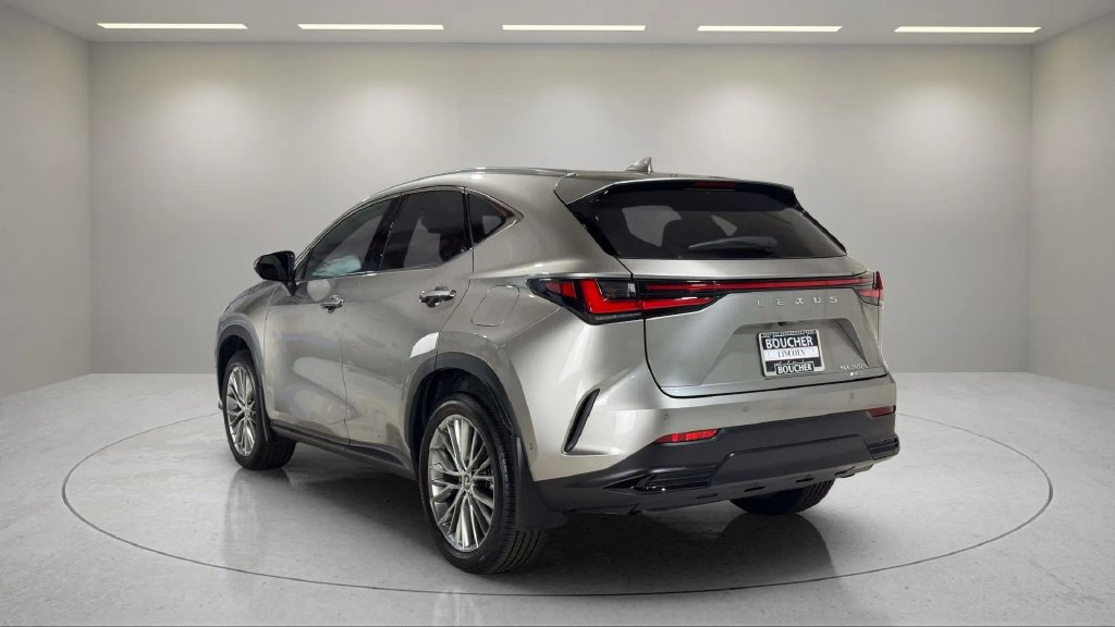 Used 2025 Lexus NX 350h AWD w/ Accessory Package (2T) image 17