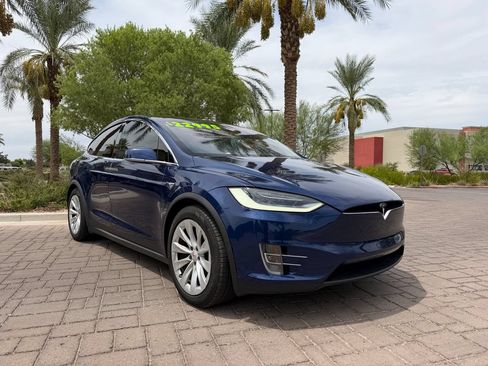 Used 2018 Tesla Model X 100D AWD/4WD image 1
