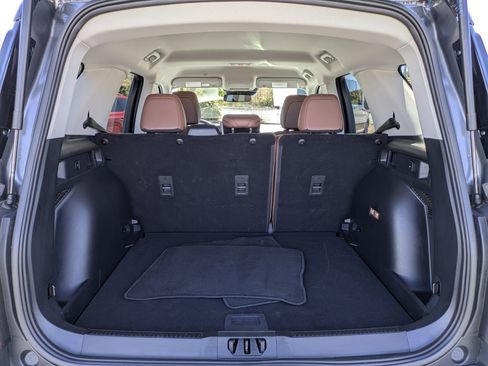 Certified 2025 Ford Bronco Sport Outer Banks w/ Outer Banks Tech Package+ AWD/4WD image 30