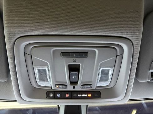 Used 2019 Chevrolet Silverado 1500 LTZ w/ LTZ Texas Edition image 12