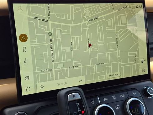 New 2026 Land Rover Defender 110 X-Dynamic SE AWD/4WD image 10