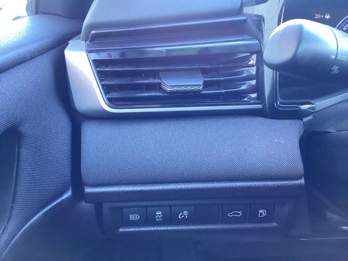 Certified 2025 Toyota Camry LE image 39