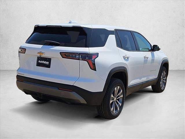 New 2027 Chevrolet Equinox LT FWD image 2