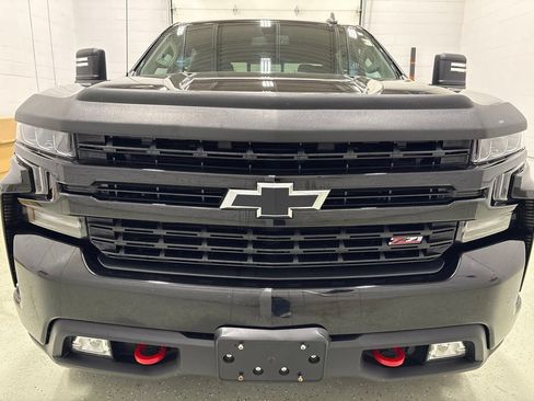 Used 2020 Chevrolet Silverado 1500 LT Trail Boss AWD/4WD image 10