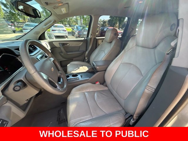 Used 2014 Chevrolet Traverse LT FWD image 16