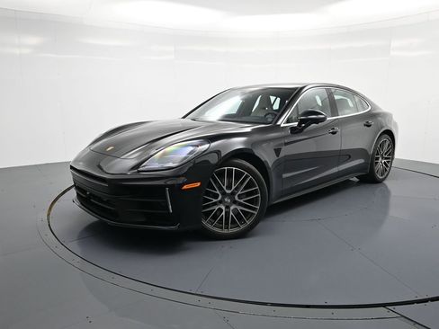 Certified 2026 Porsche Panamera 4 image 28