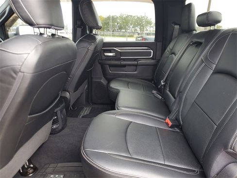 Used 2020 RAM 3500 Big Horn w/ Night Edition image 9