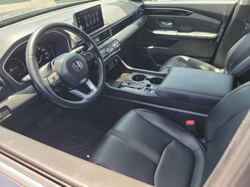 Used 2024 Honda Pilot EX-L image 10