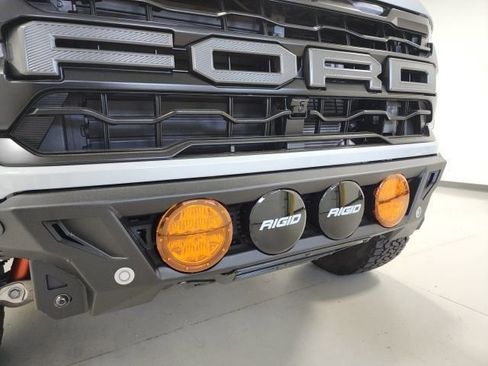 Used 2025 Ford F150 Raptor AWD/4WD image 15