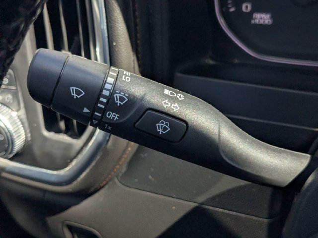 Used 2023 GMC Sierra 2500 AT4 AWD/4WD image 26