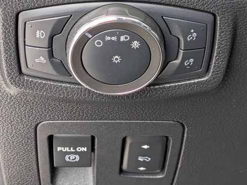 Used 2020 Ford F150 Lariat w/ Equipment Group 501A Mid RWD image 11