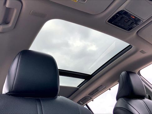 Certified 2024 Toyota Grand Highlander AWD Hybrid image 14