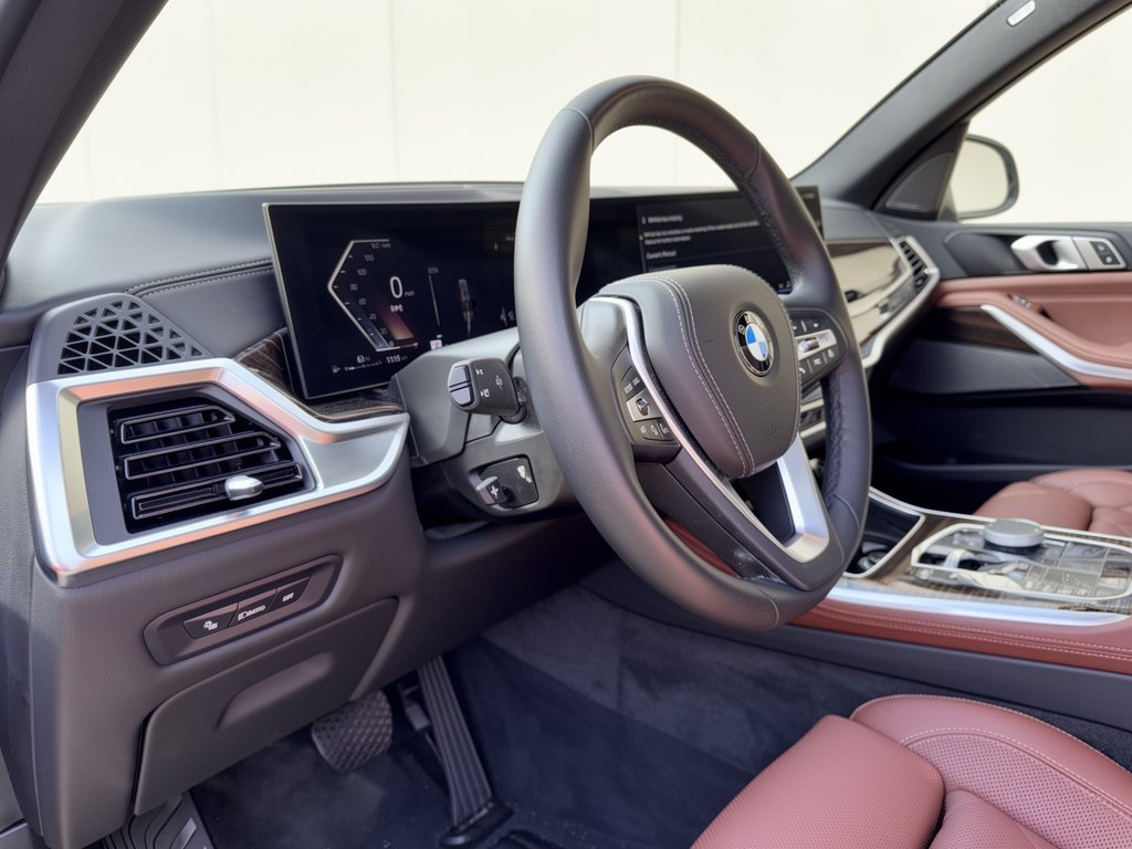 Used 2026 BMW X5 xDrive40i AWD/4WD image 4