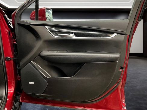 Used 2020 Cadillac XT5 Premium Luxury FWD image 28