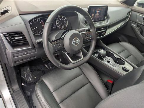 Used 2021 Nissan Rogue SL image 10