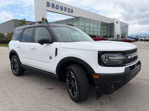Used 2025 Ford Bronco Sport Outer Banks w/ Outer Banks Tech Package+ AWD/4WD image 1
