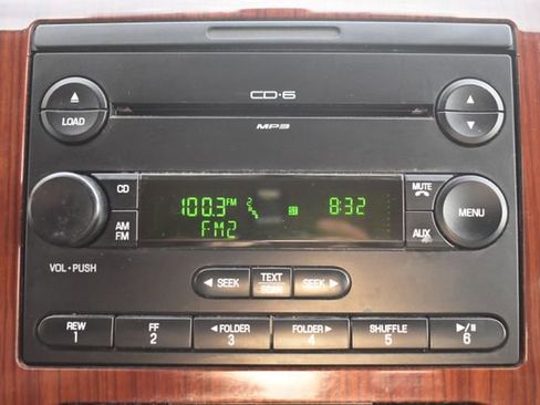 Used 2007 Ford F150 Lariat image 24