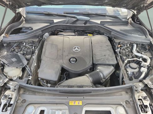 Used 2023 Mercedes-Benz GLC 300 4MATIC image 17
