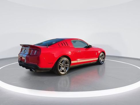 Used 2010 Ford Mustang Shelby GT500 image 4