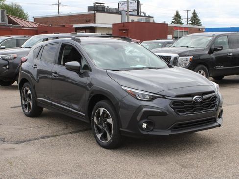 New 2026 Subaru Crosstrek 2.5i Limited w/ Popular Package #3A AWD/4WD image 3