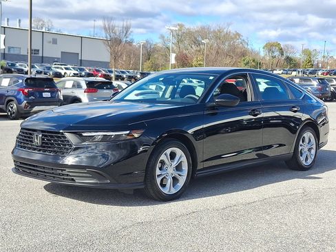 Used 2024 Honda Accord LX image 3