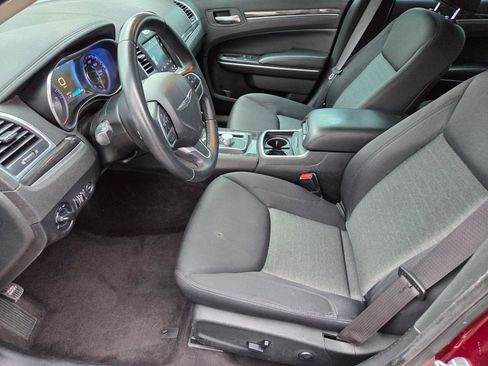 Used 2019 Chrysler 300 Touring w/ Sport Appearance Package RWD image 13