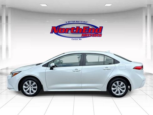 Used 2024 Toyota Corolla LE FWD image 4