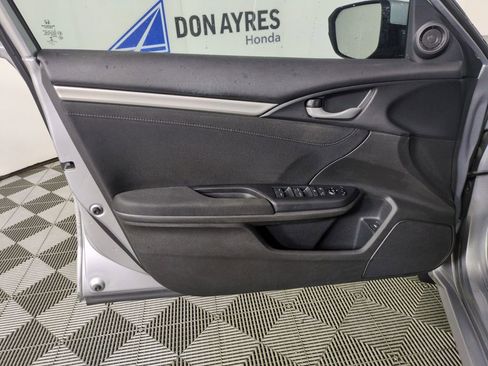 Used 2017 Honda Civic EX image 12