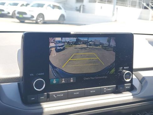 Certified 2023 Honda Accord EX image 22