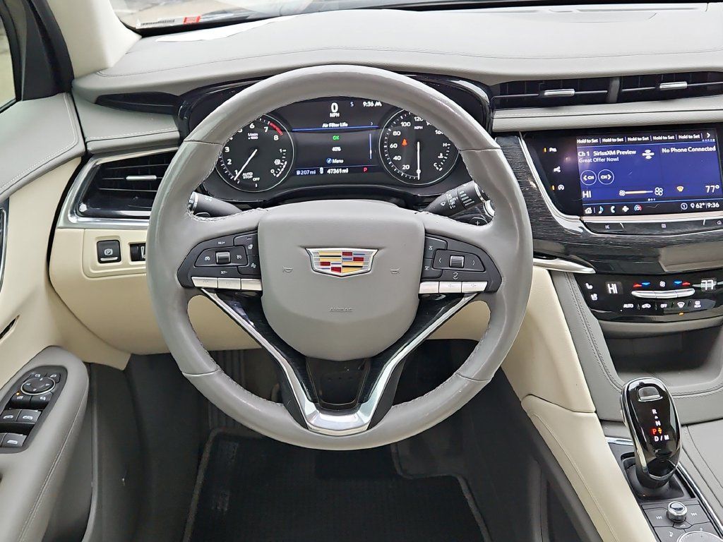 Used 2020 Cadillac XT6 Premium Luxury FWD image 11