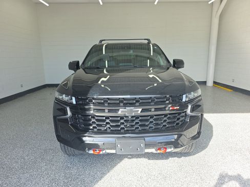 Used 2024 Chevrolet Suburban Z71 w/ Z71 Off-Road Package image 8