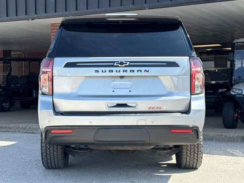 Used 2024 Chevrolet Suburban RST w/ Luxury Package image 7