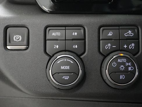 New 2026 Chevrolet Silverado 1500 ZR2 w/ Dark Appearance Package AWD/4WD image 17