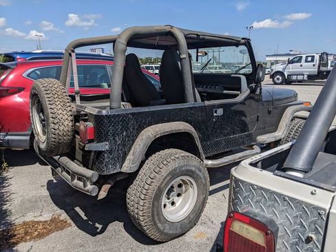 Used 1992 Jeep Wrangler S AWD/4WD image 5