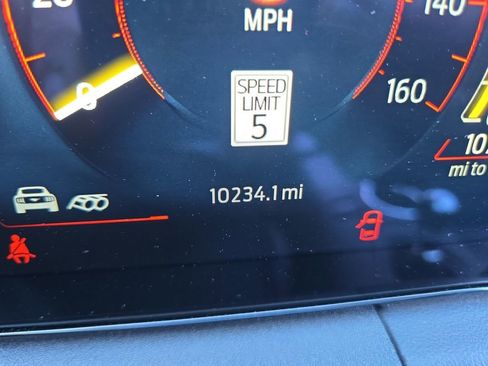 Used 2024 Ford Mustang GT Premium image 18