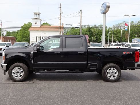 New 2026 Ford F350 XLT w/ FX4 Off-Road Package AWD/4WD image 14