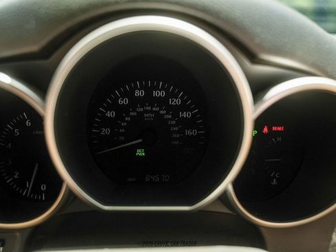Used 2010 Lexus SC 430 Convertible RWD image 24