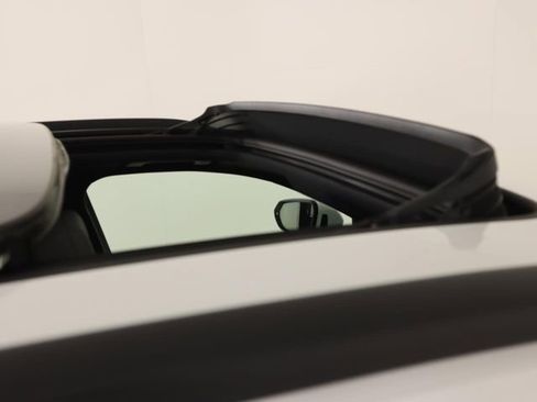 Certified 2025 Audi Q3 2.0T Premium w/ Convenience Package image 21