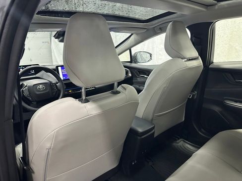 Used 2024 Toyota Prius Limited image 49