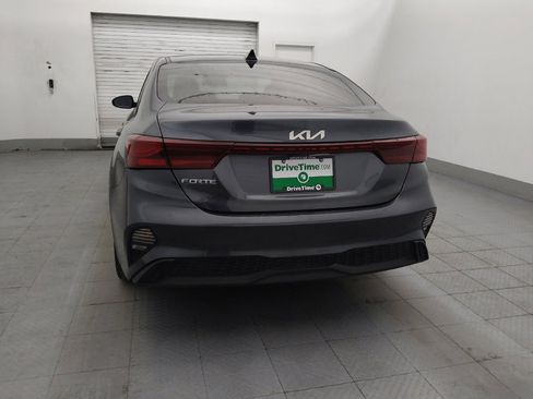 Used 2023 Kia Forte LXS FWD image 6