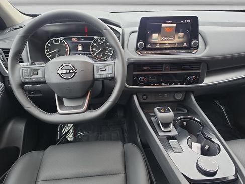 New 2026 Nissan Rogue Dark Armor AWD/4WD image 12