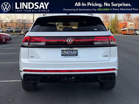 New 2026 Volkswagen Atlas Cross Sport SEL R-Line AWD/4WD image 4
