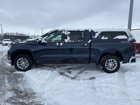 Used 2022 Chevrolet Silverado 1500 LT image 6