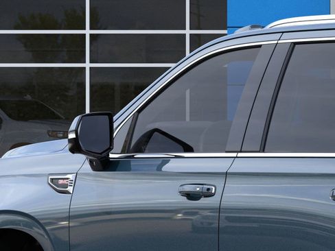 New 2026 GMC Yukon Denali image 13